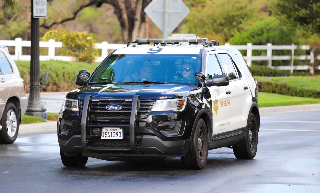 Homicide investigation begins after woman’s body found in Valencia neighborhood