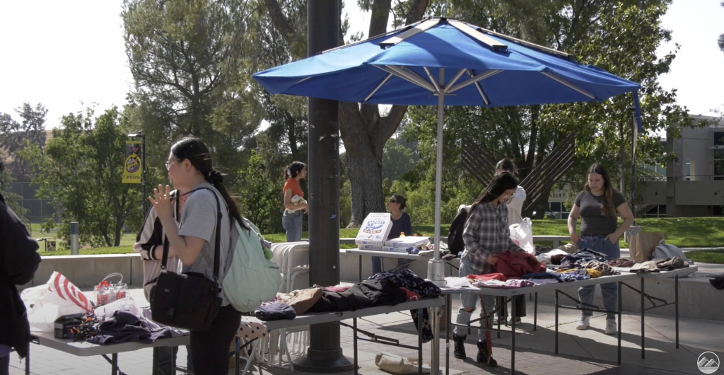 Hands on Earth hosts swap and share for students