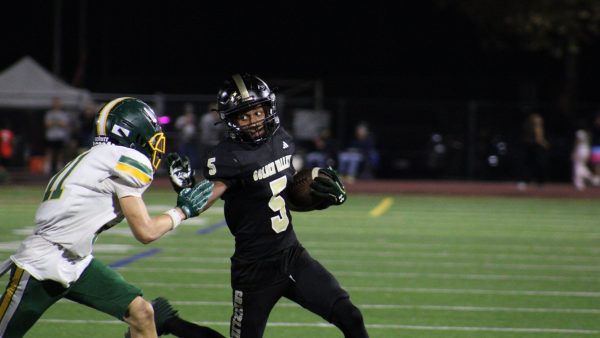Golden Valley Grizzlies edge Canyon Cowboys in penalty-filled showdown