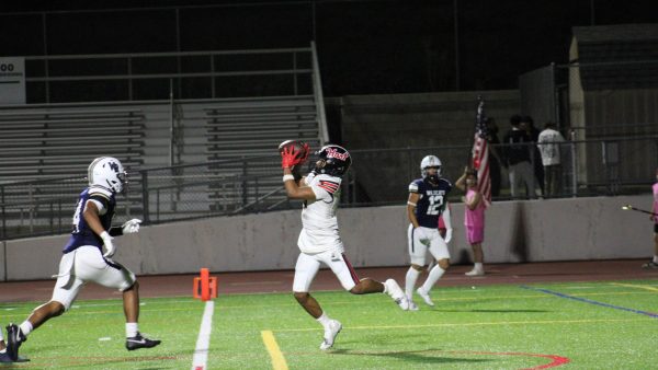 Hart Hawks soar past West Ranch, in a Foothill League showdown