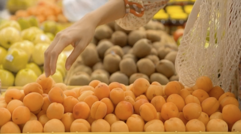 Santa Clarita mother who relied on SNAP benefits now helps others feed their families