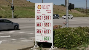 Rising gas prices in California fuel frustration among college students